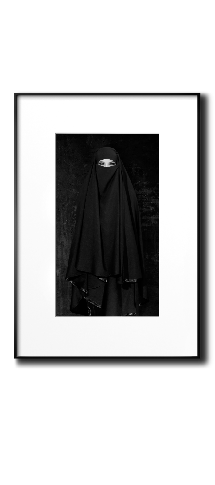 5 CP LINN vertical BURQA NOIRE_1 transparent