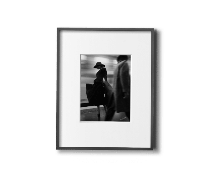 Parisienne dans le metro - Jane
